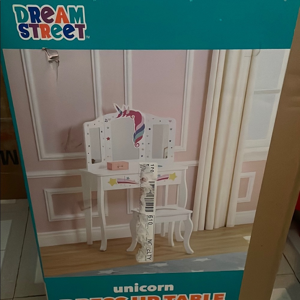 Dream Street Unicorn Vanity Table Set